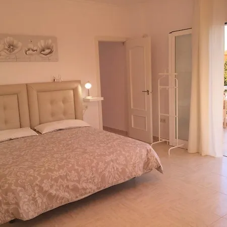 Modern Beachside * Marbellac